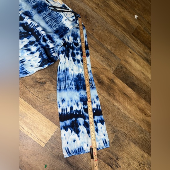 Michael Kors Blue Tie-Dye Smocked Blouse - Picture 7 of 8